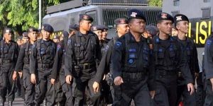 100 Brimob Polda Kalteng Bantu Pengamanan Freeport