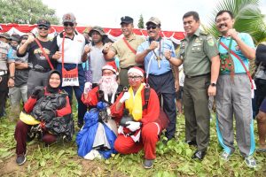 Sambut Natal 25 Desember 2018, Bimas Noken POLRI Gelar Aksi Bagi – Bagi Hadiah Untuk Masyarakat Papua