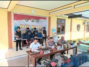 Lagi-Lagi Ditpolairud Polda Papua Barat Tangkap Pelaku Bom Ikan
